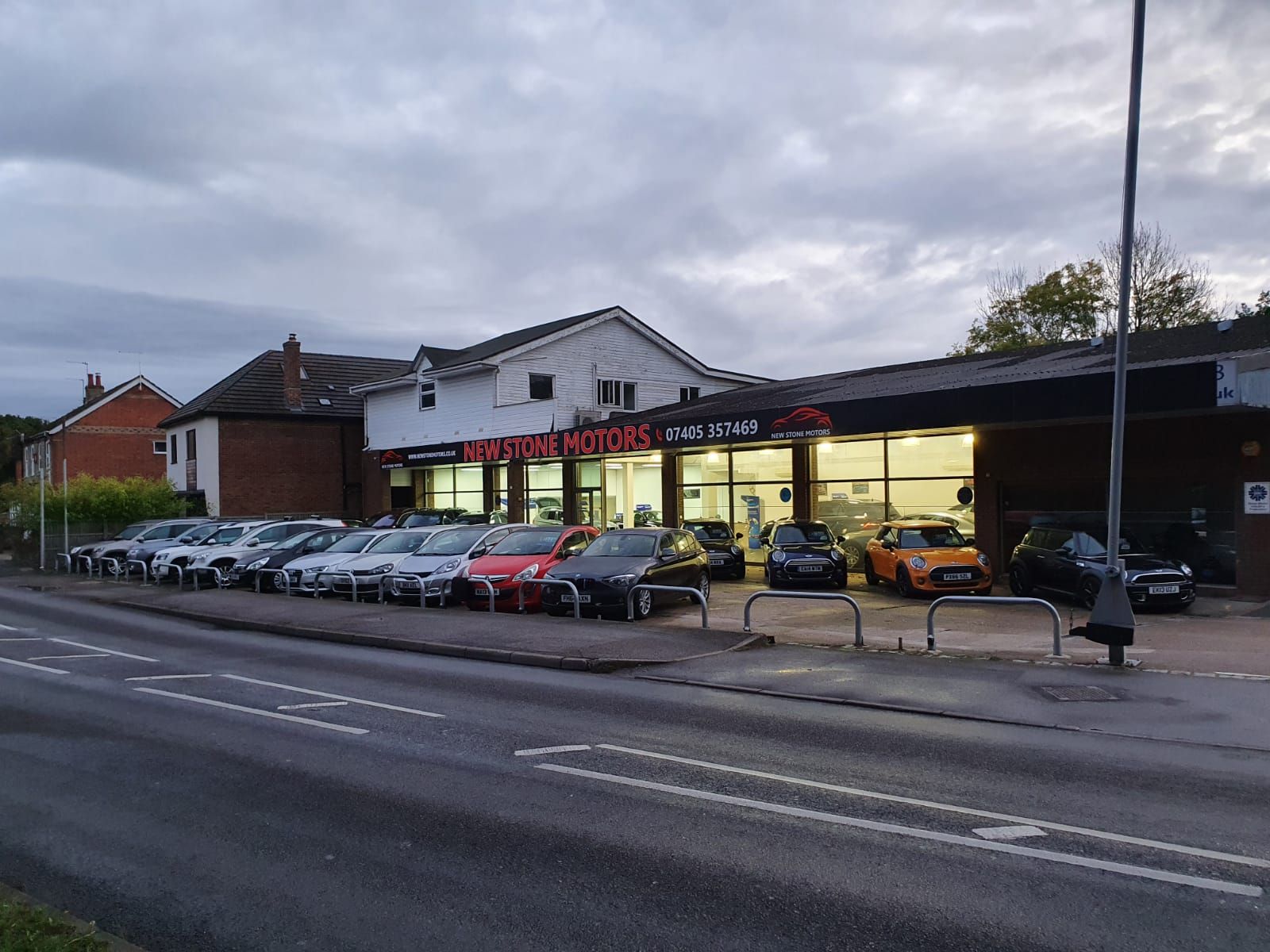 New Stone Motors Car dealership in Addlestone AutoTrader